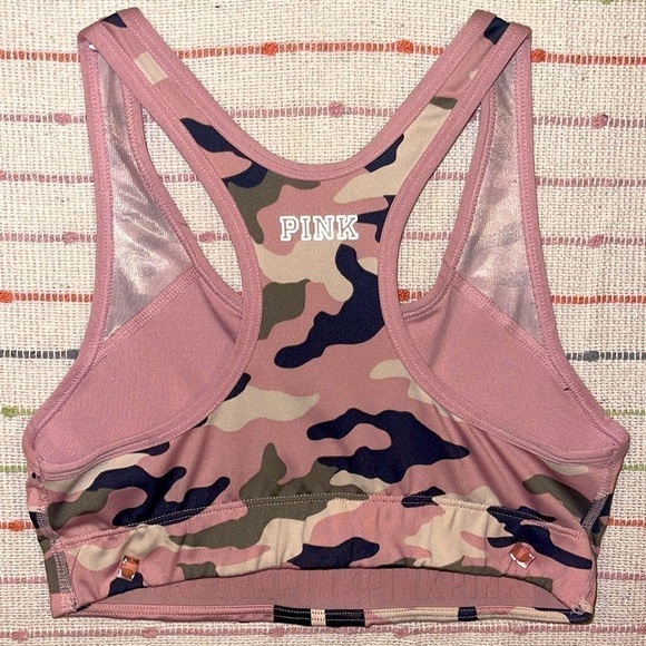 Victoria’s Secret- Ultimate Unlined Racerback Sports Bra - Picture 7 of 8